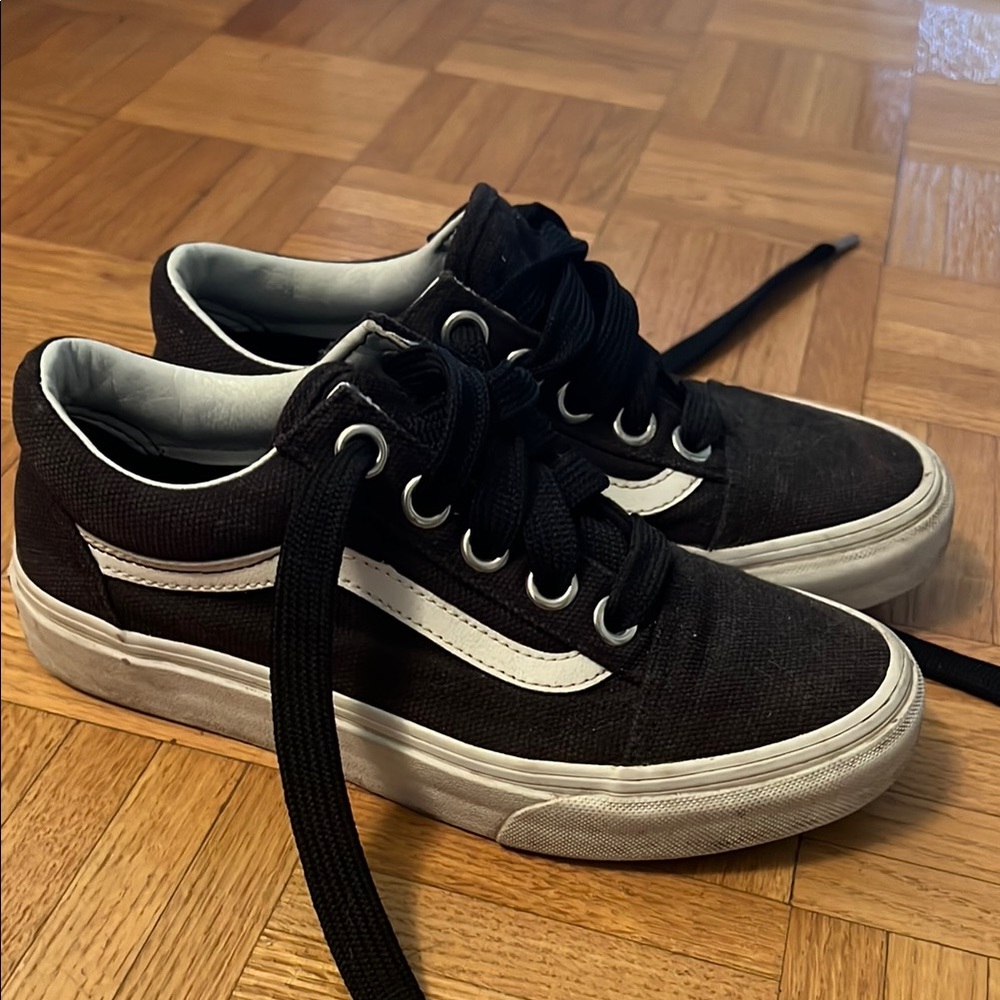 Black Vans